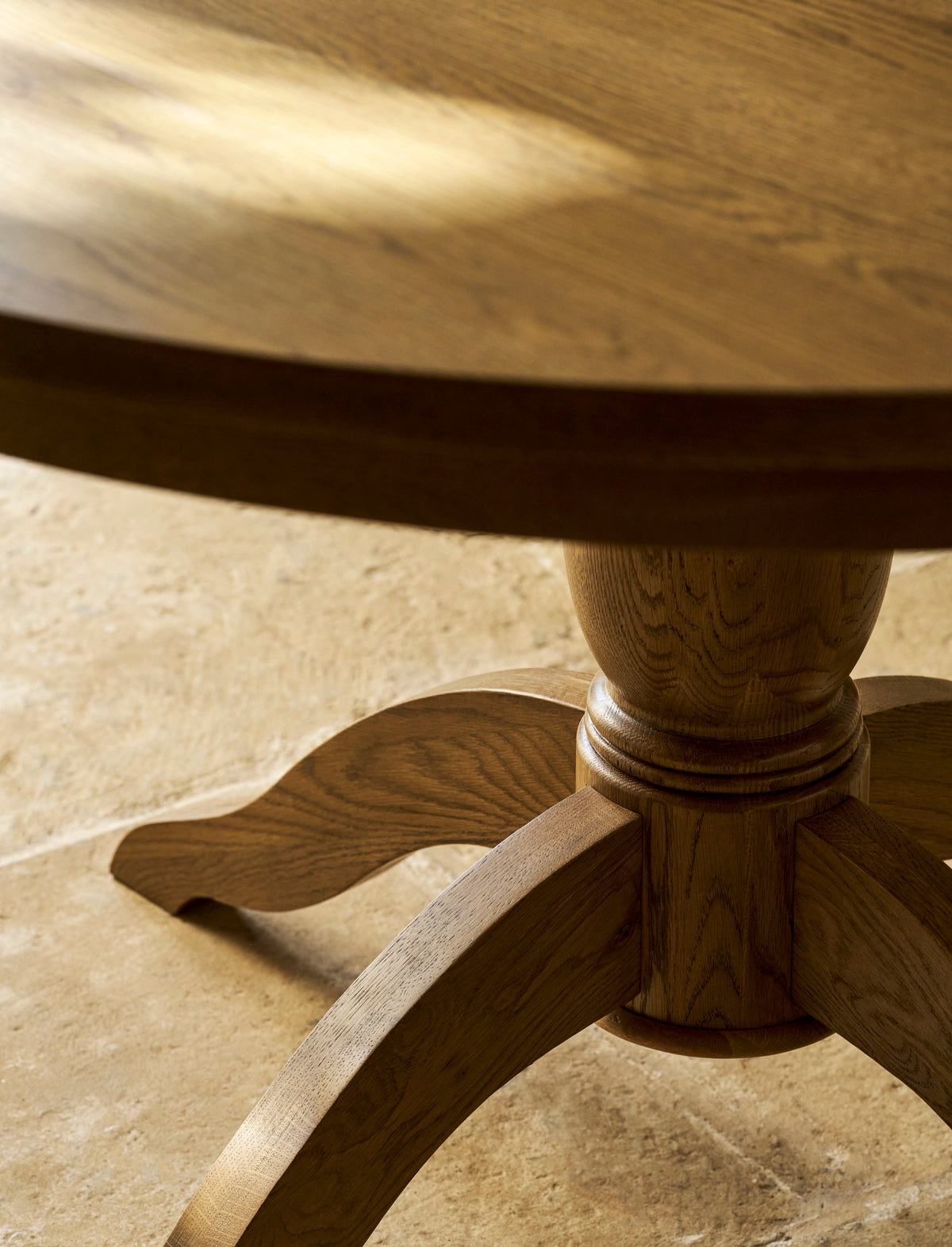 Oakhill Round Dining Table - Oak Wood, Dark Natural, Large