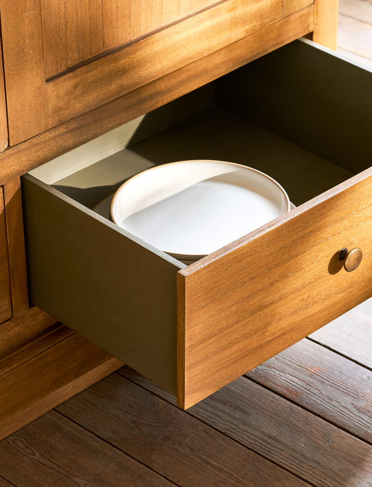 Walcote Pantry Cupboard- Bayur Wood, Natural